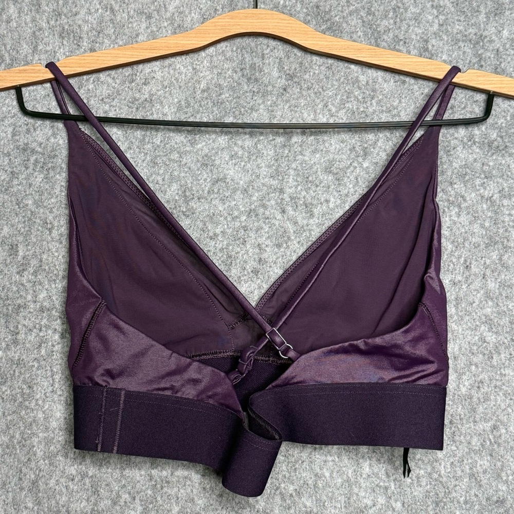 Victoria Sport Faux Leather Sports Bra in Purple- Sz L - Picture 3 of 6